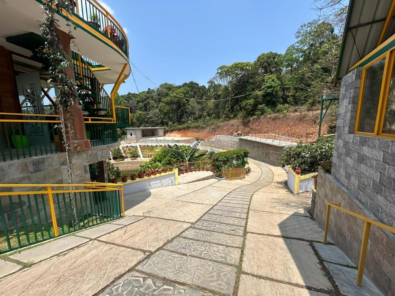 Suvarna Eco Village マディケーリ エクステリア 写真