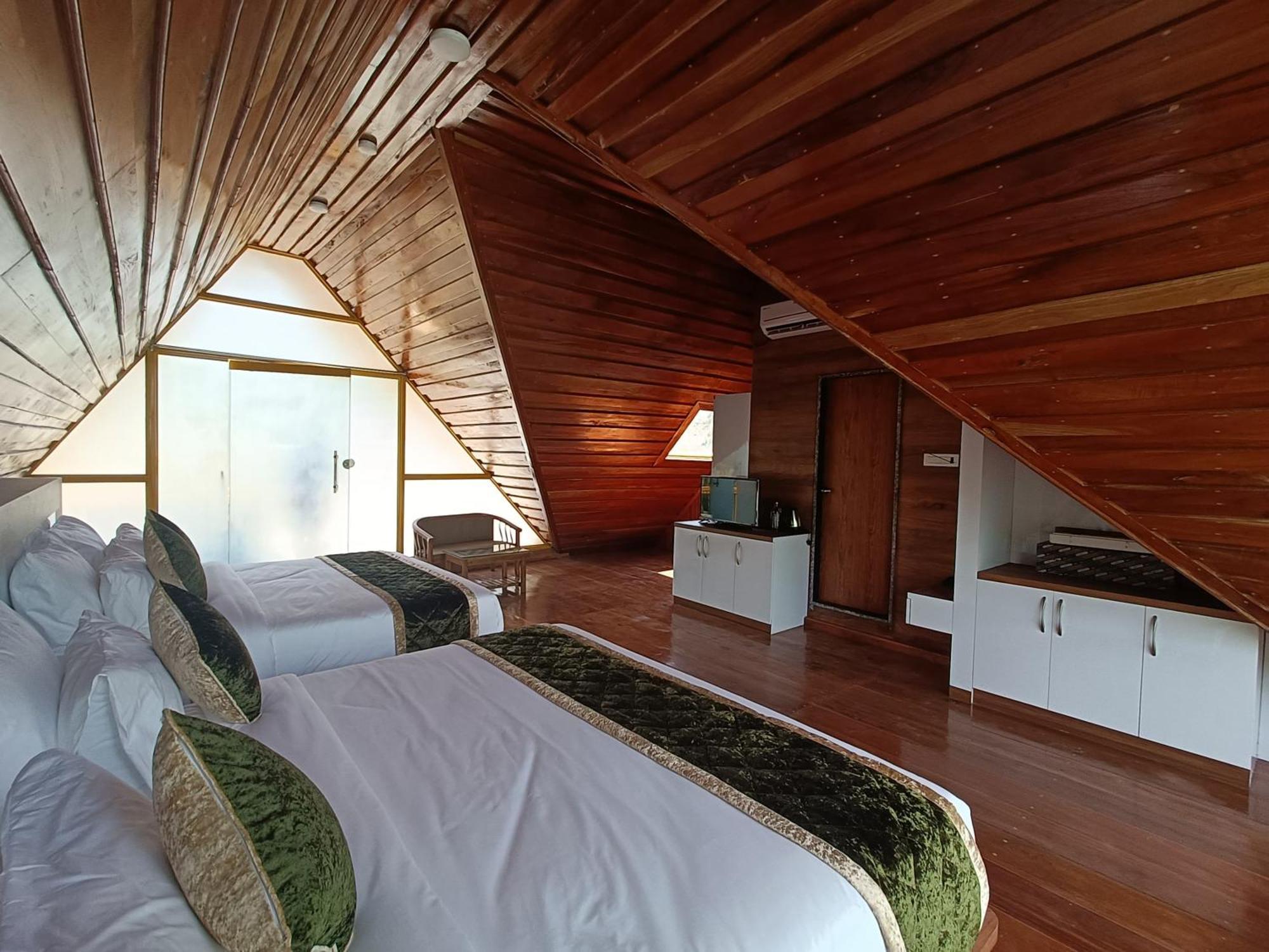 Suvarna Eco Village マディケーリ エクステリア 写真
