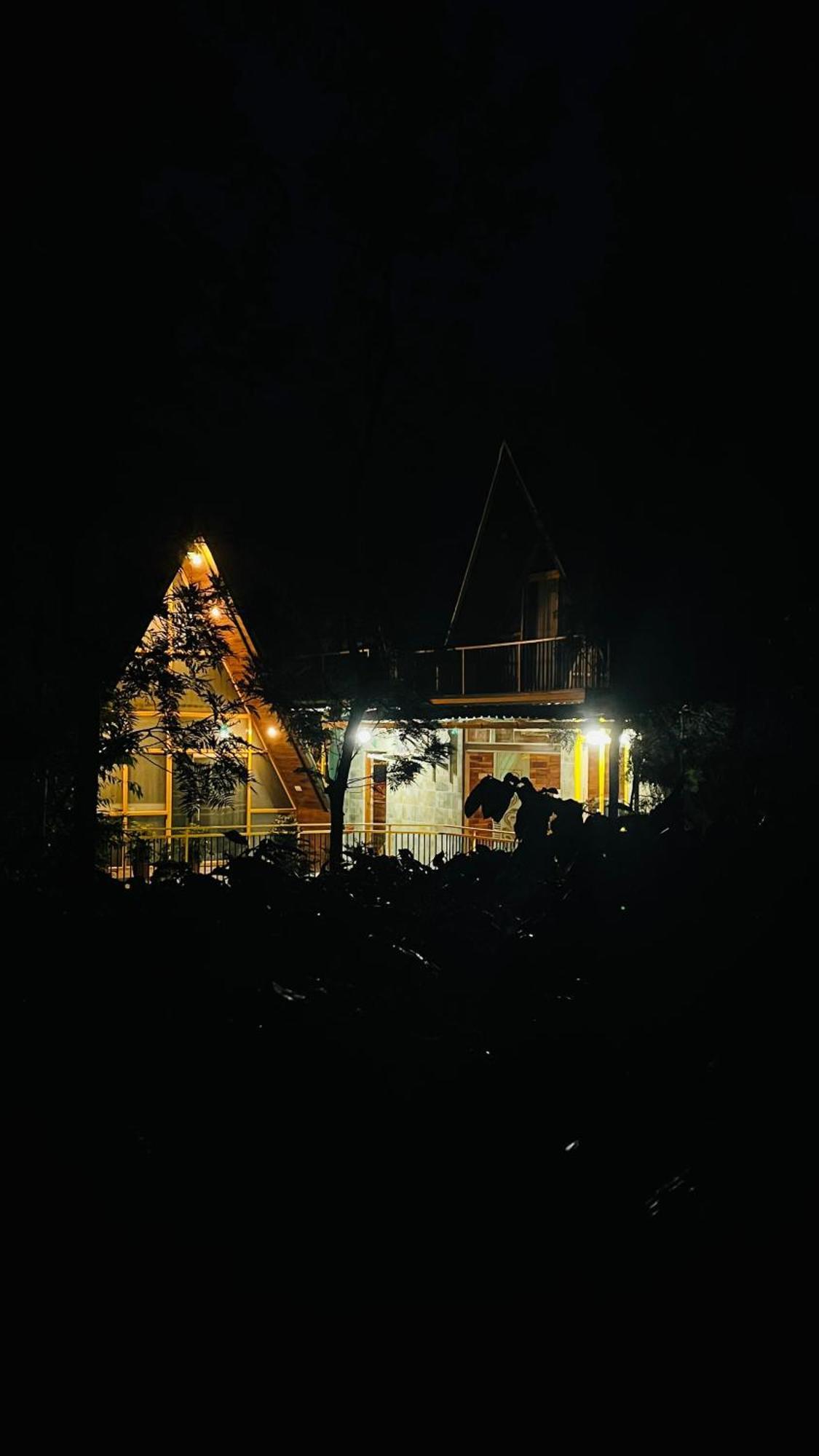 Suvarna Eco Village マディケーリ エクステリア 写真
