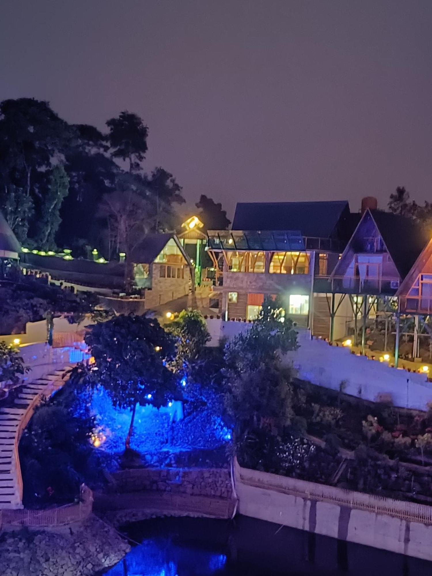 Suvarna Eco Village マディケーリ エクステリア 写真